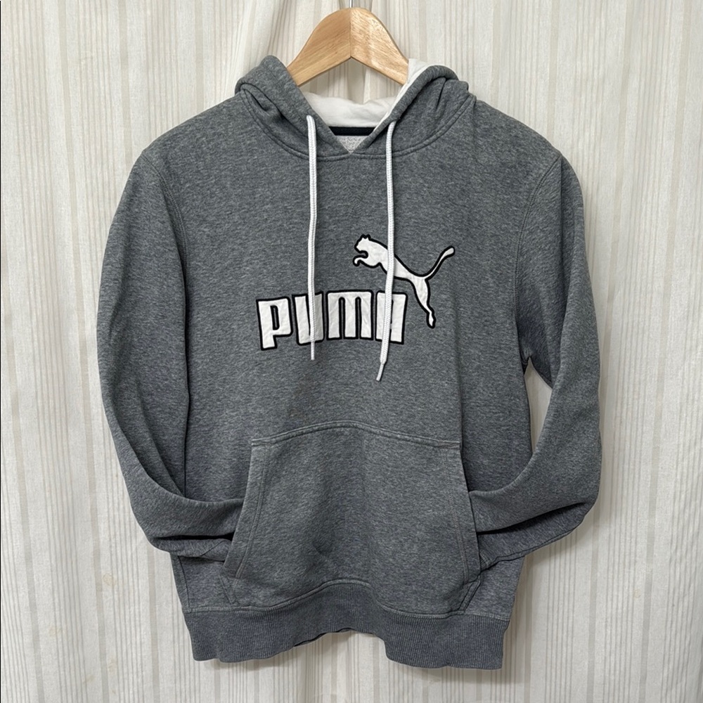 🌈5/$25 BUNDLE! Gray & White Puma Hoodie JumpCat Logo size Small